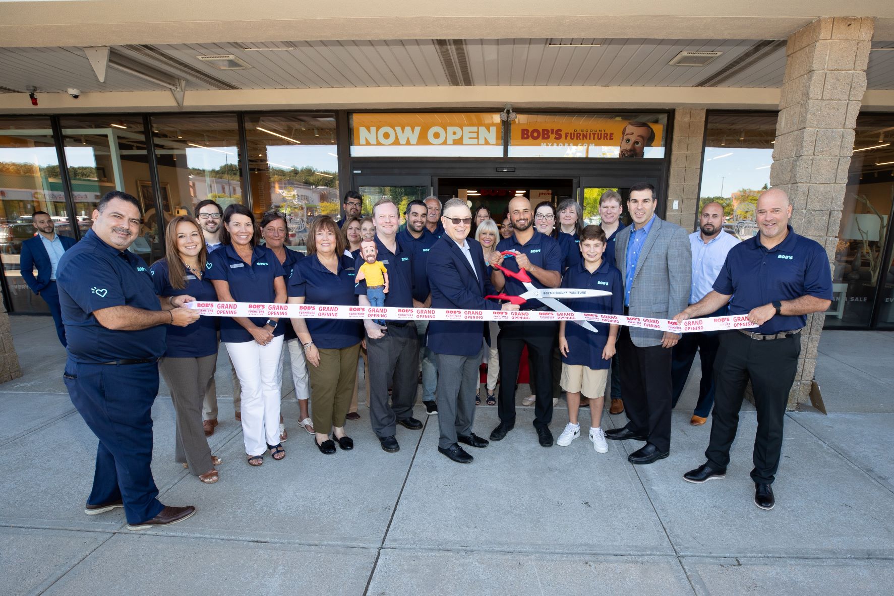 Bob's President & CEO Bill Barton cuts the ribbon at store opening in Franklin, MA in 2022.